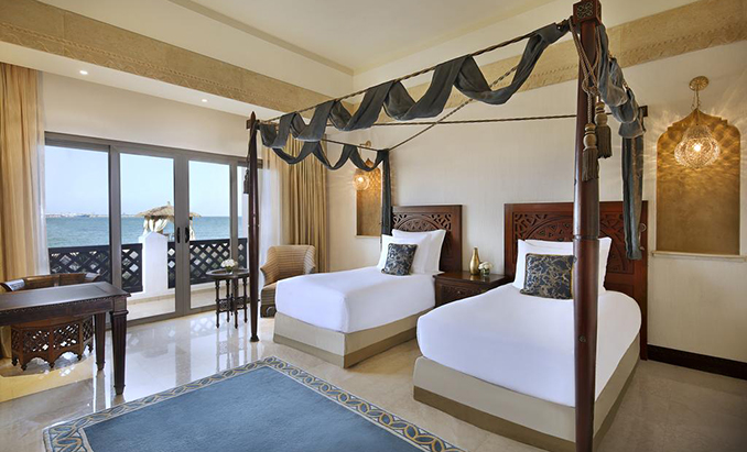 King or Twin Room with Sea View (3)