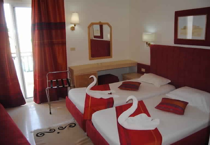 Standard Room2-min