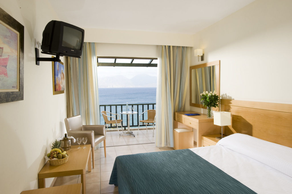 51-DOUBLE-SEA-VIEWMAIN-BUILDING-1024x682