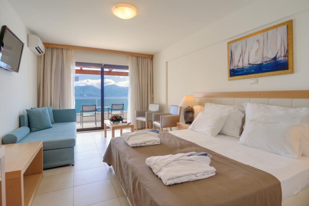 DE-LUXE-DOUBLE-ROOM-SV2-1024x683