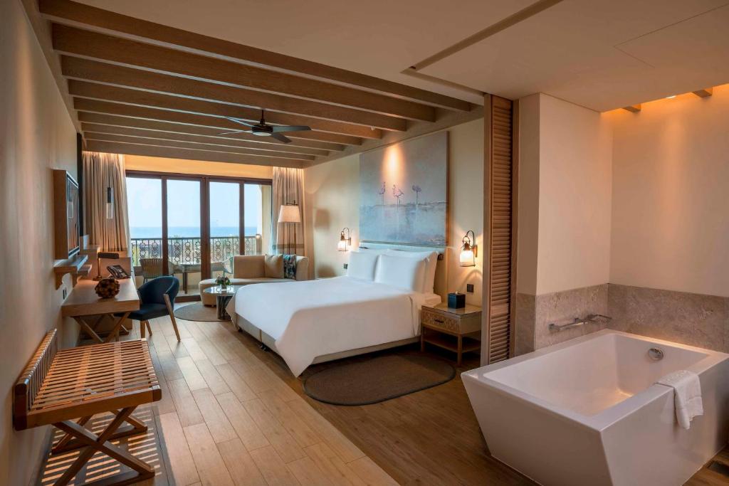 Sea View Room With Balcony (2)