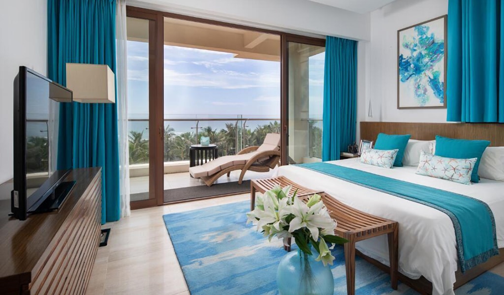 Two-Bedroom-Panoramic-Ocean-View3-min