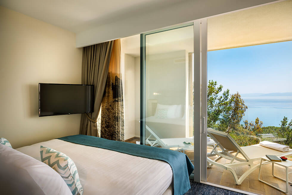 Premium Family Suite Terrace Sea View 1