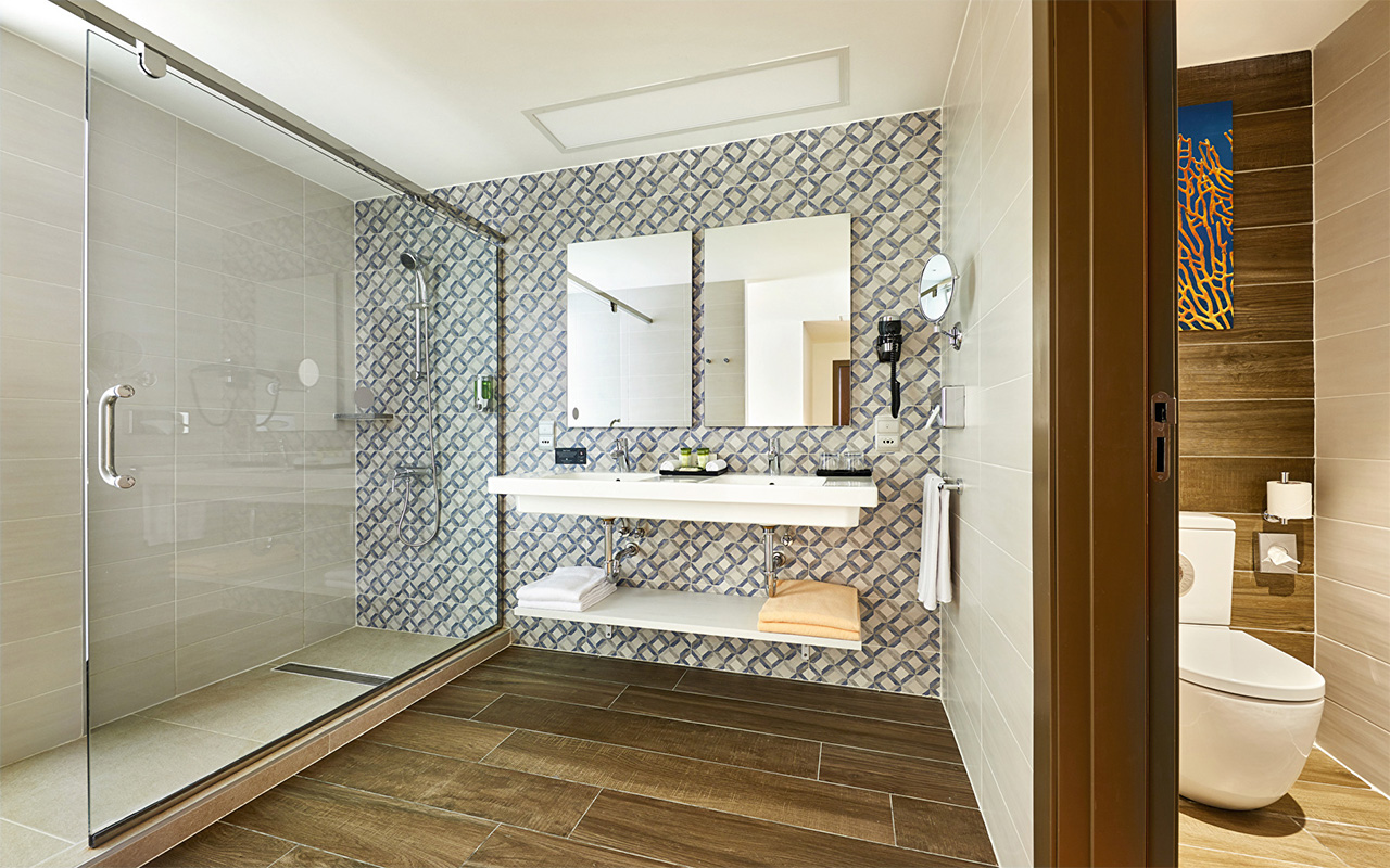 Overwater Junior Suite (2)