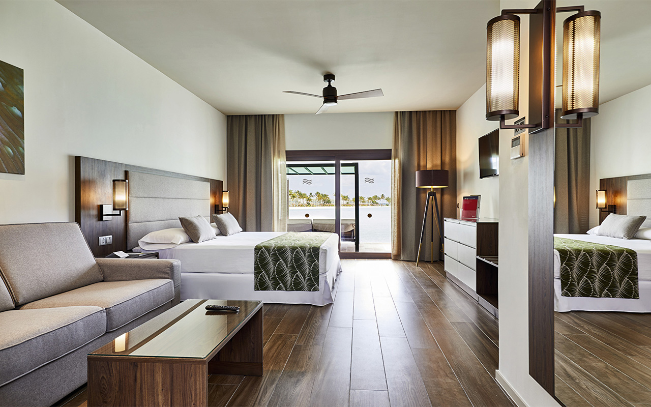 Overwater Junior Suite (3)