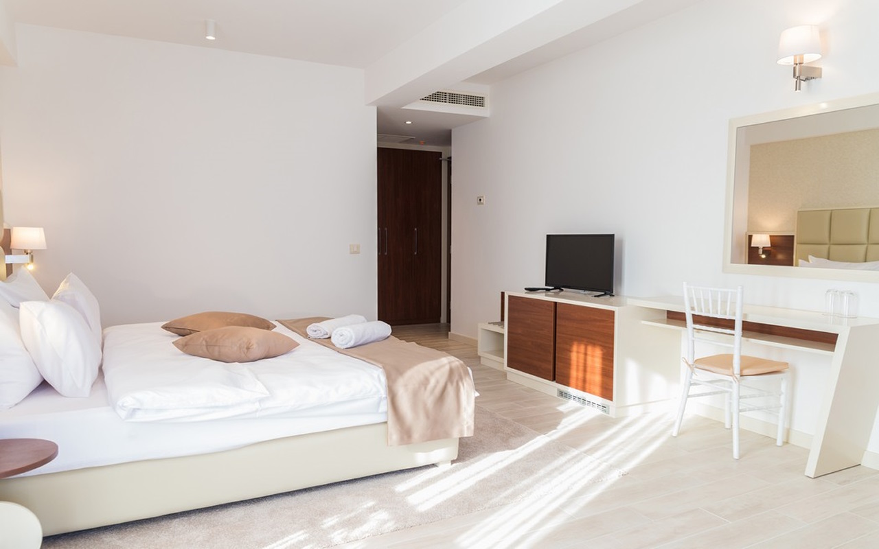 Standard Family Room1