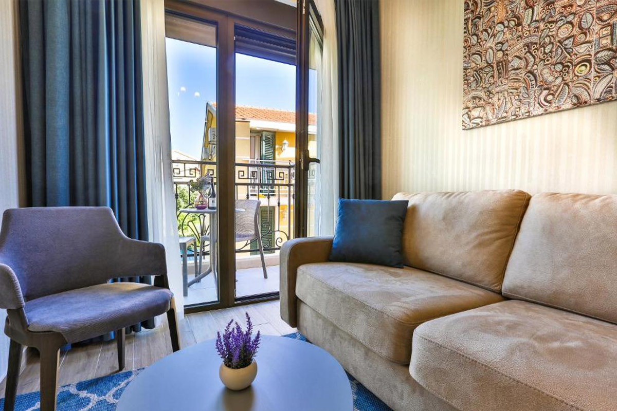 suite 2