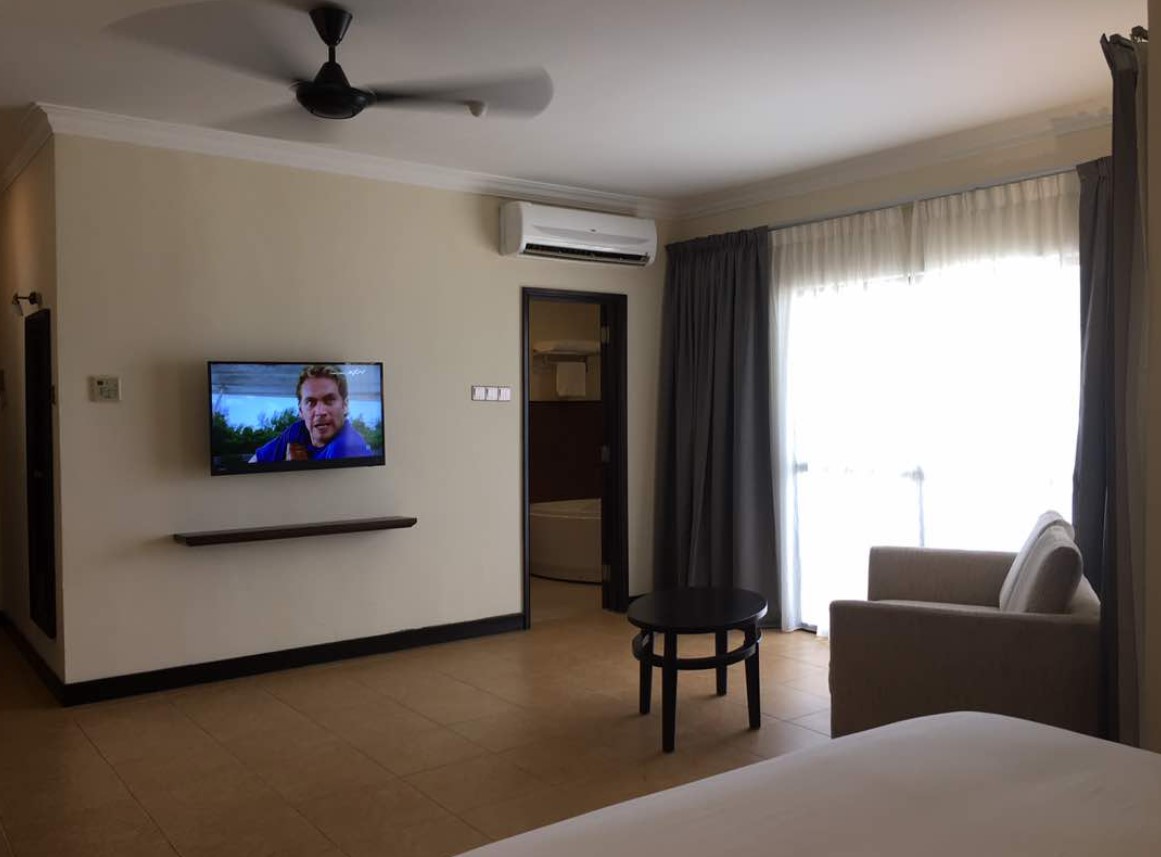 Junior Suite Beach Wing 1