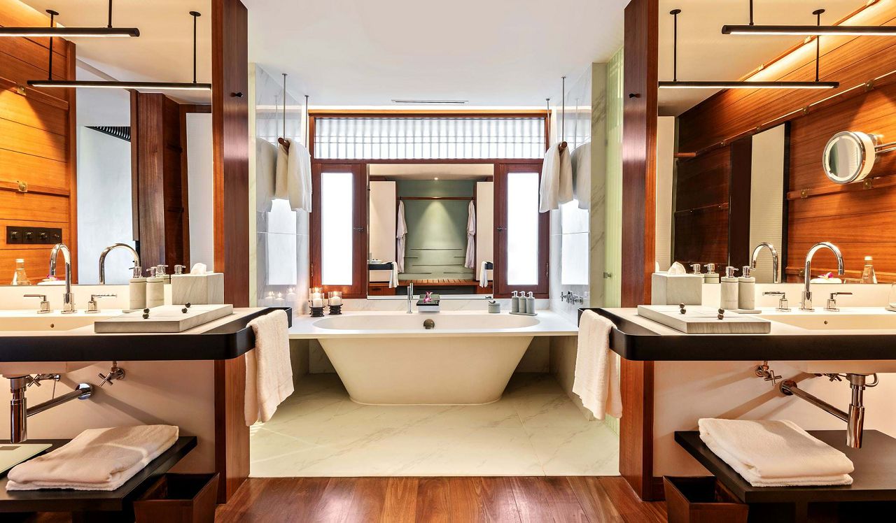 the-datai-langkawi-canopy-deluxe-bathroom