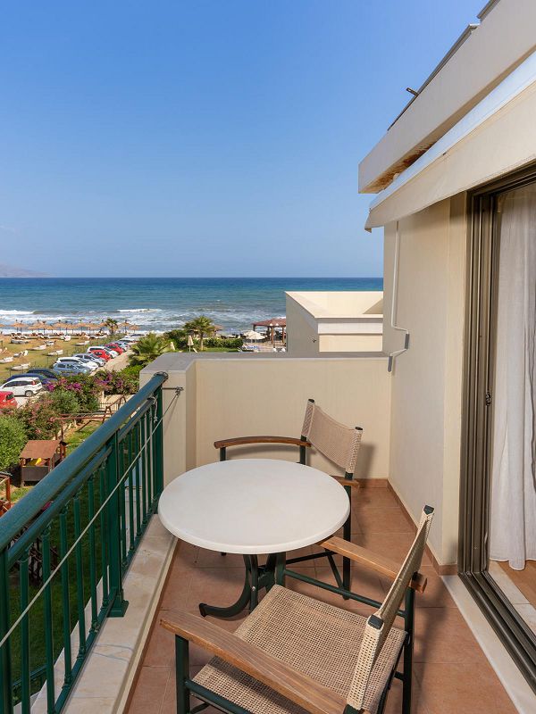 SEA-VIEW.-03