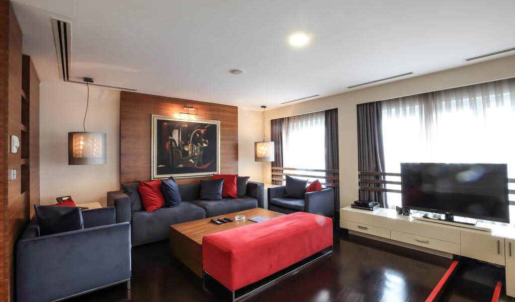 Presidential Suite with Sea View 2-min