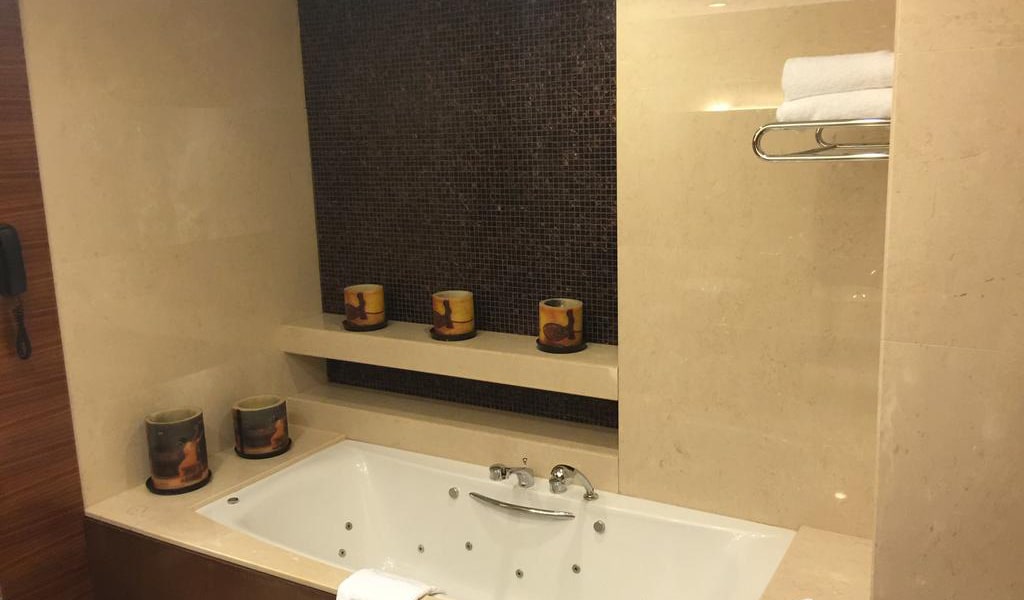 Presidential Suite with Sea View-min