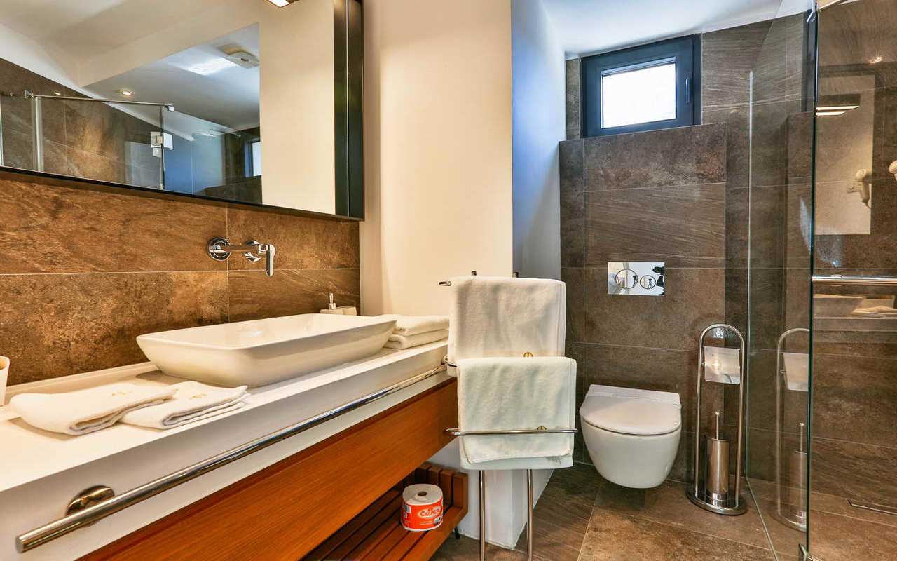 small_double_room_007