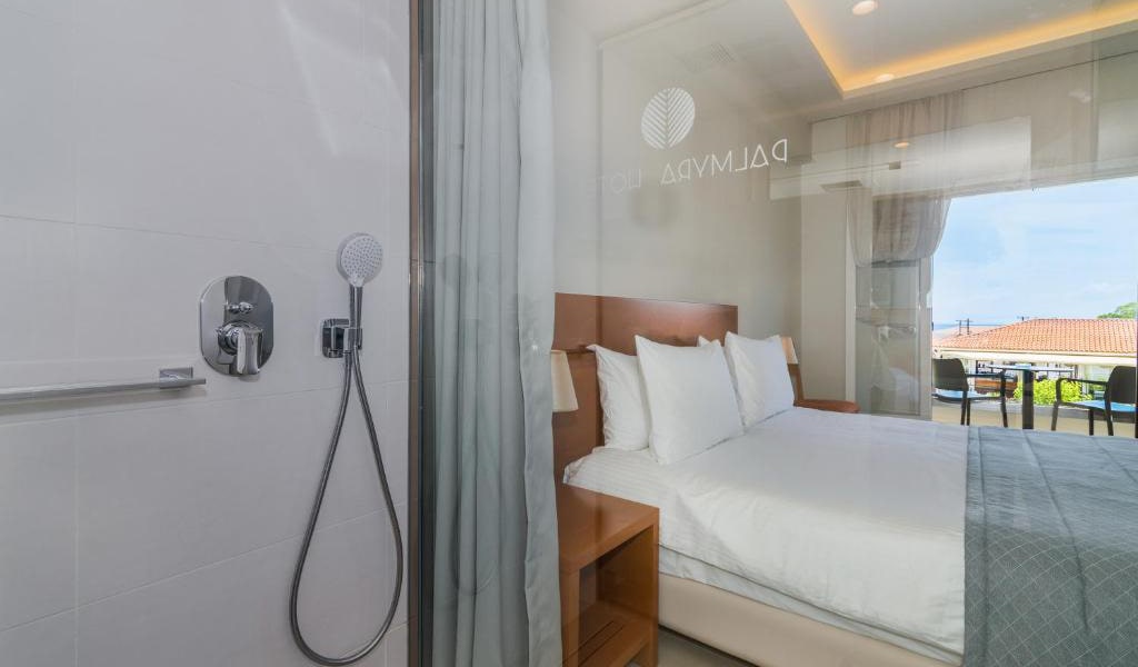 Double-Room-with-Pool-View-3-min