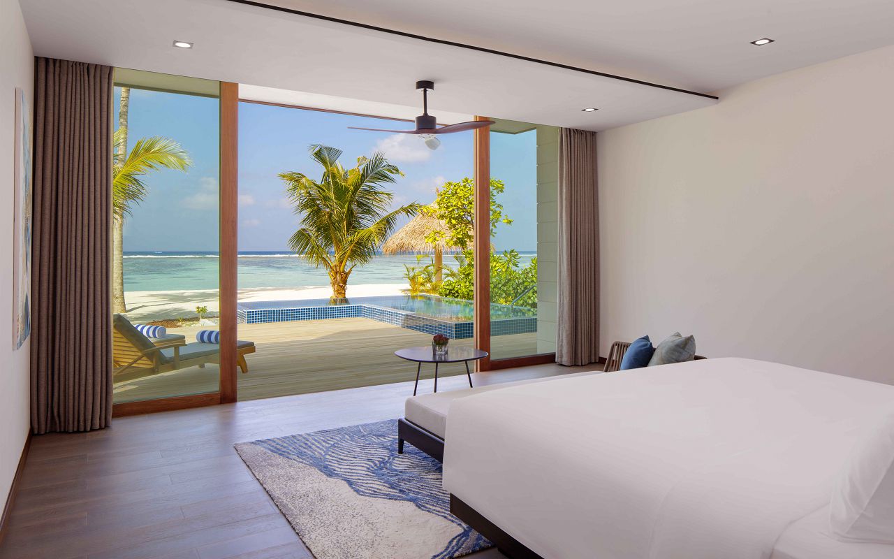 2 Bedroom Family Beach Villa - Master Bedroom