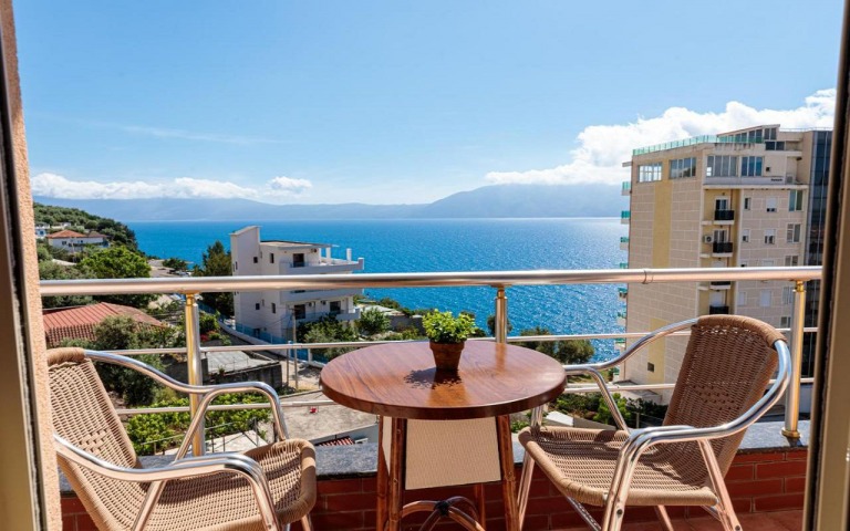 aliko hotel 4 албания влера
