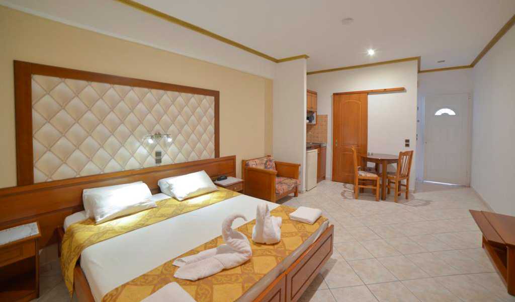 Angelina Hotel (5)