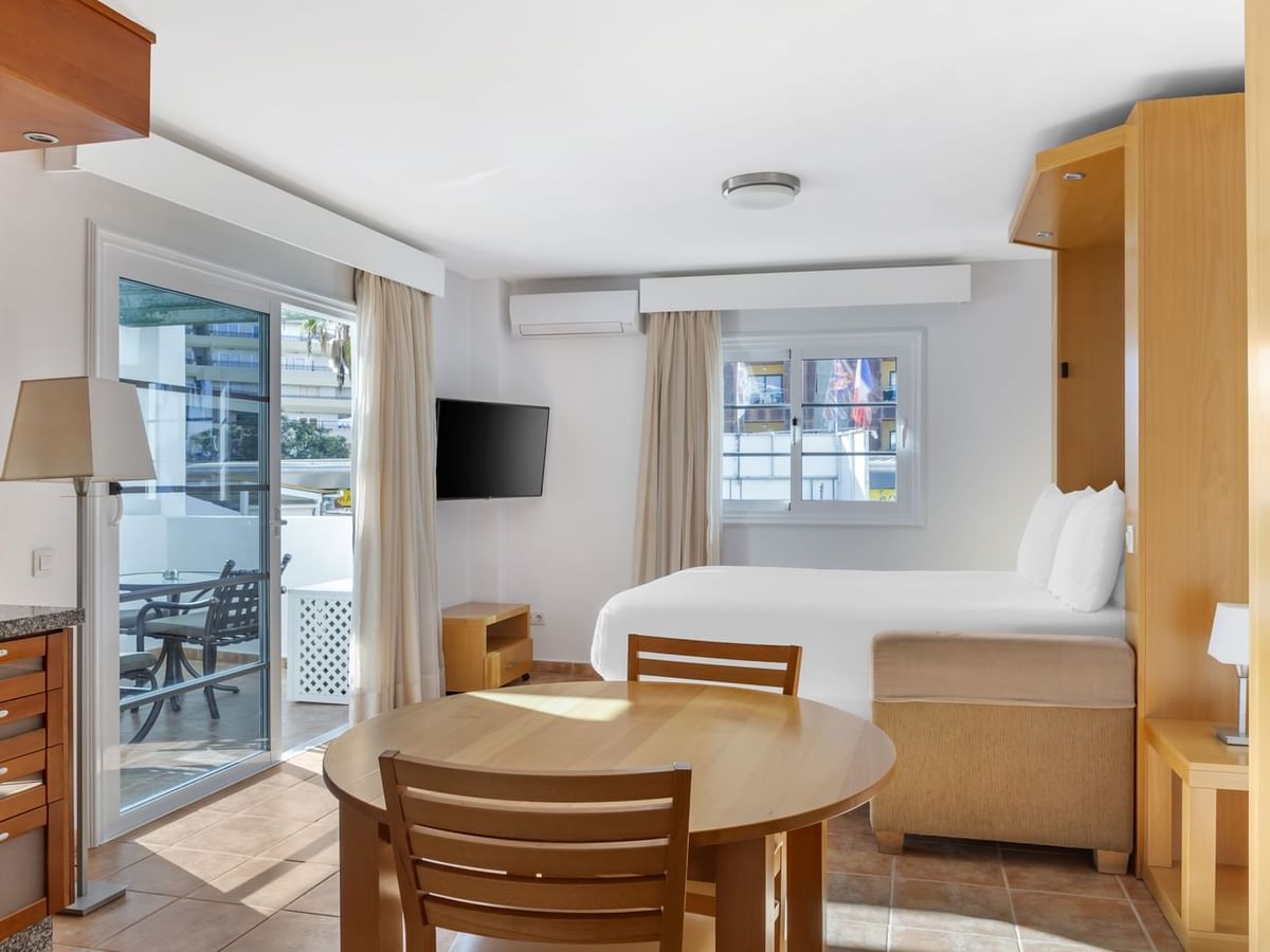 Studio Apartment 1