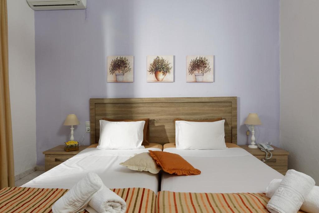 Double Room 2