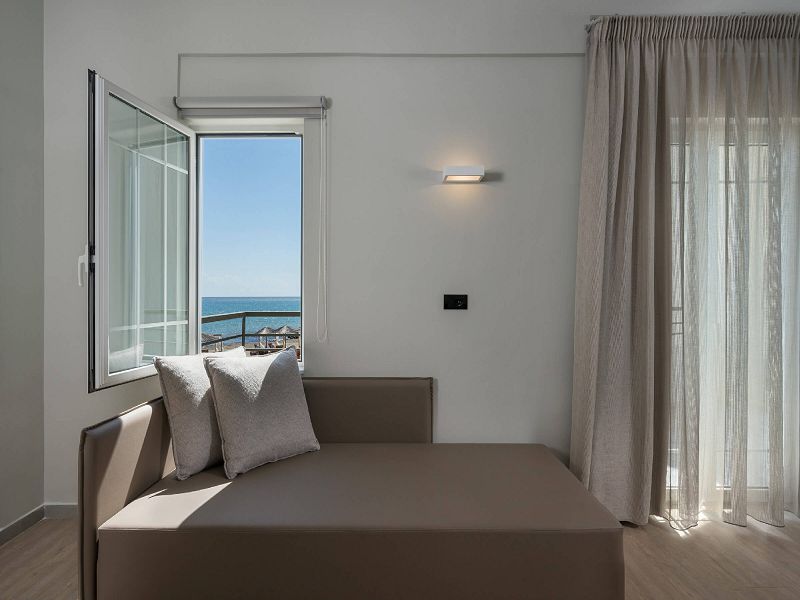 Mare-Blue-Suites-Hotel-Crete-2