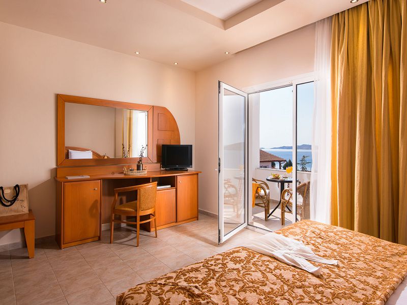 Alexandros Palace Hotel Suites 5