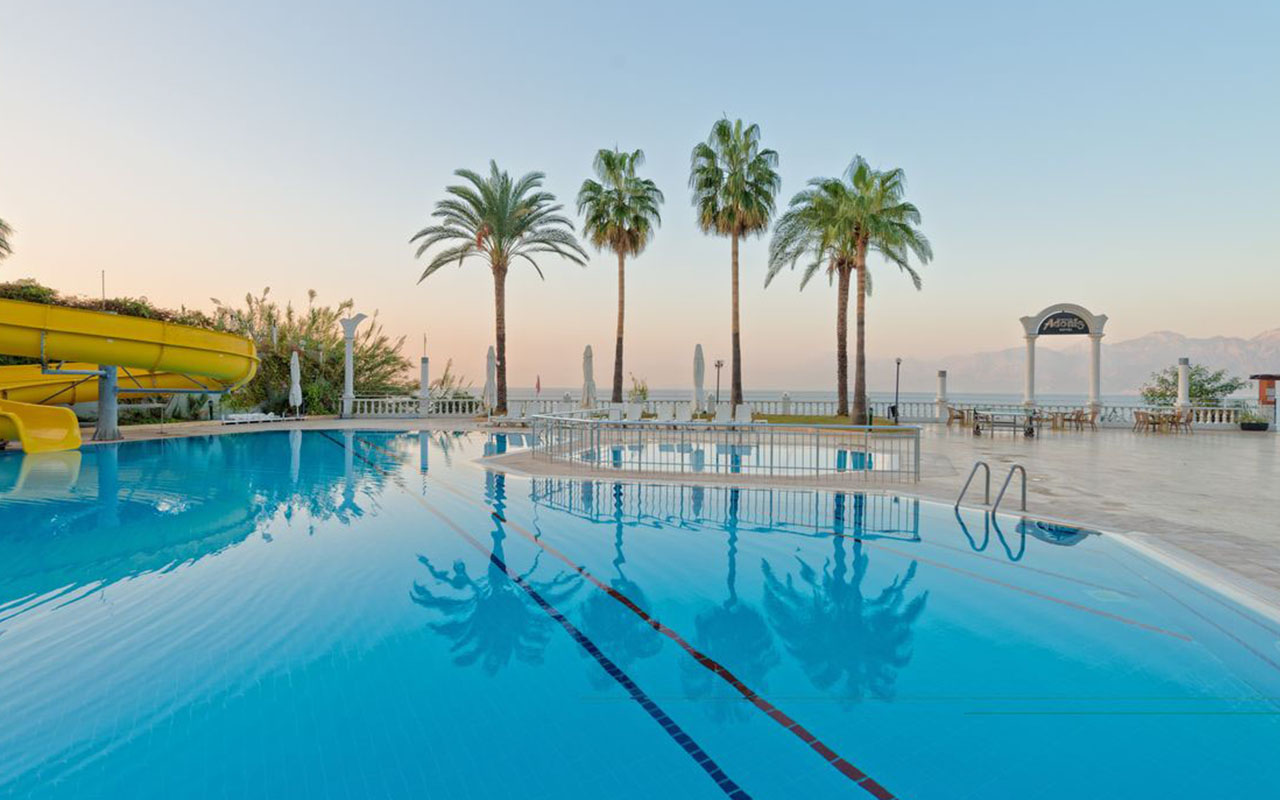 Тур на отдых в отеле Adonis Hotel Antalya 5* в Лара, Турция, цены на  путевки, фото, отзывы — Join UP!