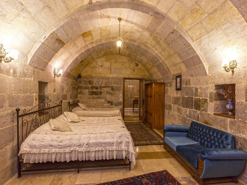 Mithra Cave Hotel