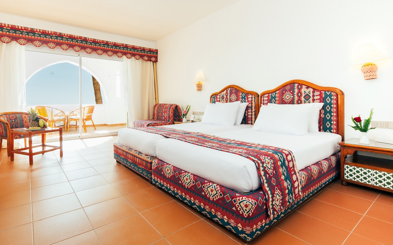 domina-coral-bay-hotel-bellavista-vintage-1