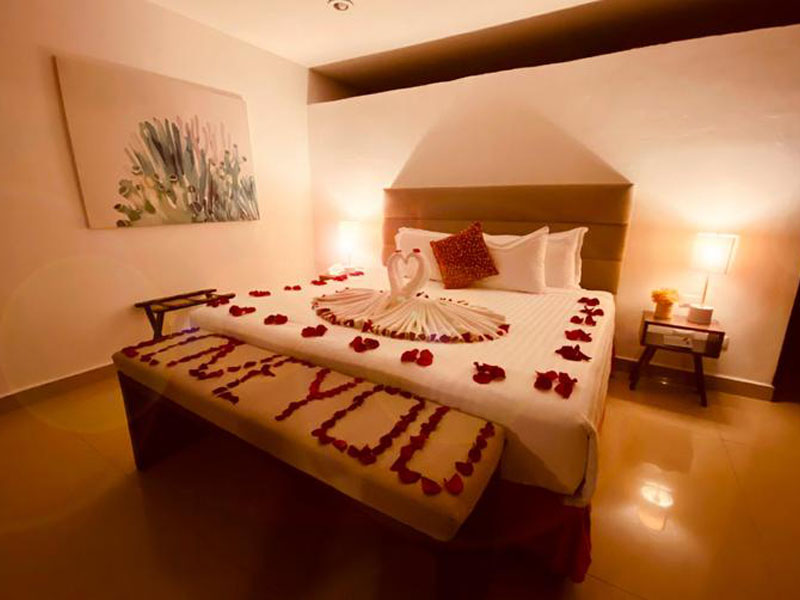 hotel-le-reve-bungalow-with-jacuzzi-04