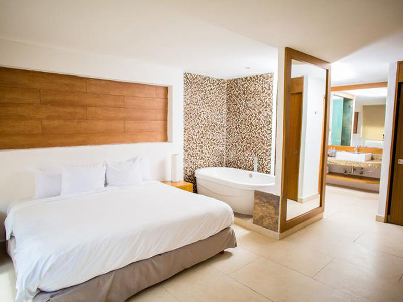 hotel-le-reve-one-bedroom-02