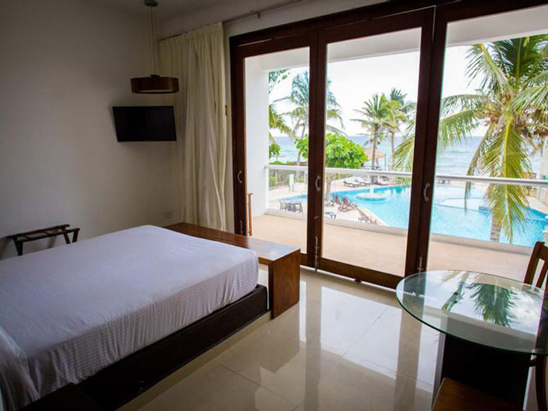 hotel-le-reve-room-ocean-view-04
