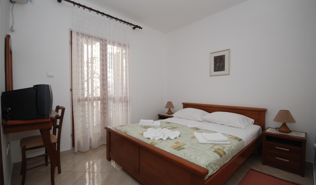 room_07f20b9a5b