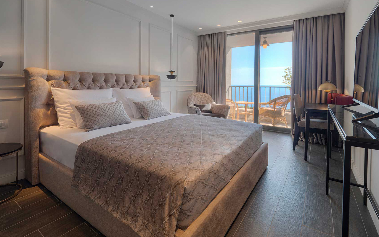 Standard Room1