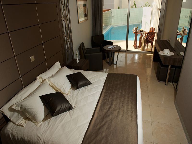 6. Deluxe Wing Adults Only - Super Deluxe Private Pool Room 3