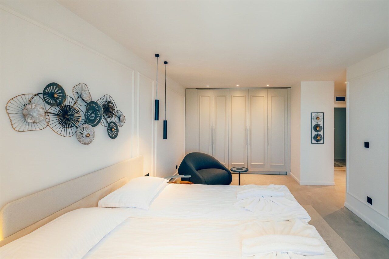 SUI 2 bedroom Delux (3)