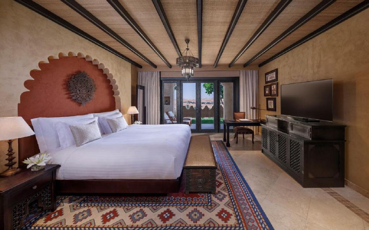 Jumeirah al Wathba Desert Resort Spa