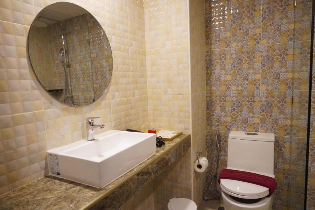 Deluxe Double Room (4)