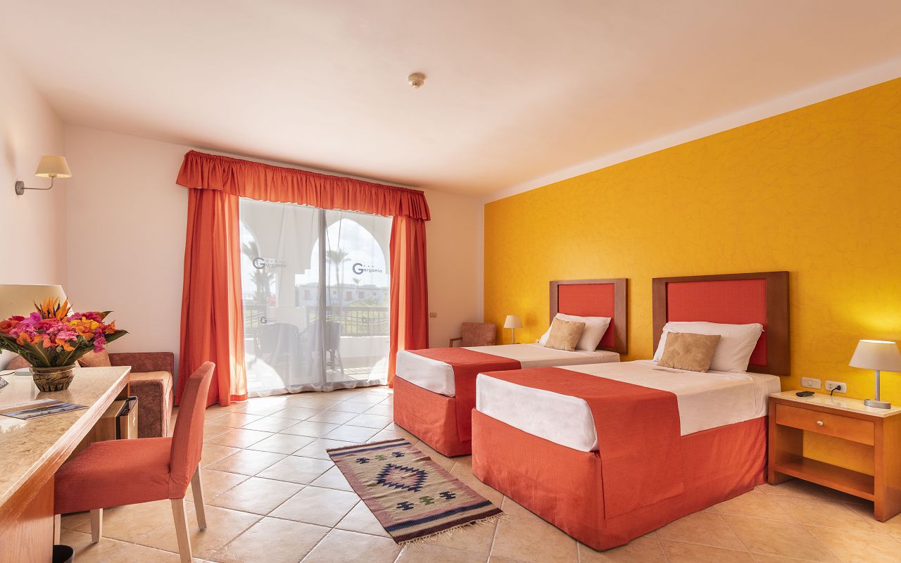 GorgoniaBeachResort_Room_01