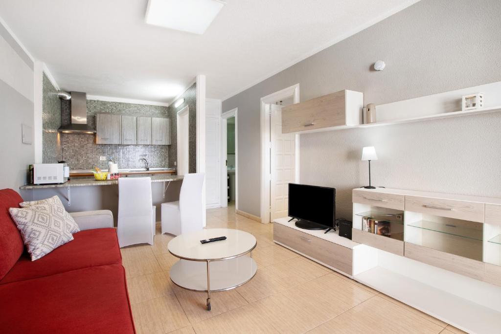 Apartment Room 2