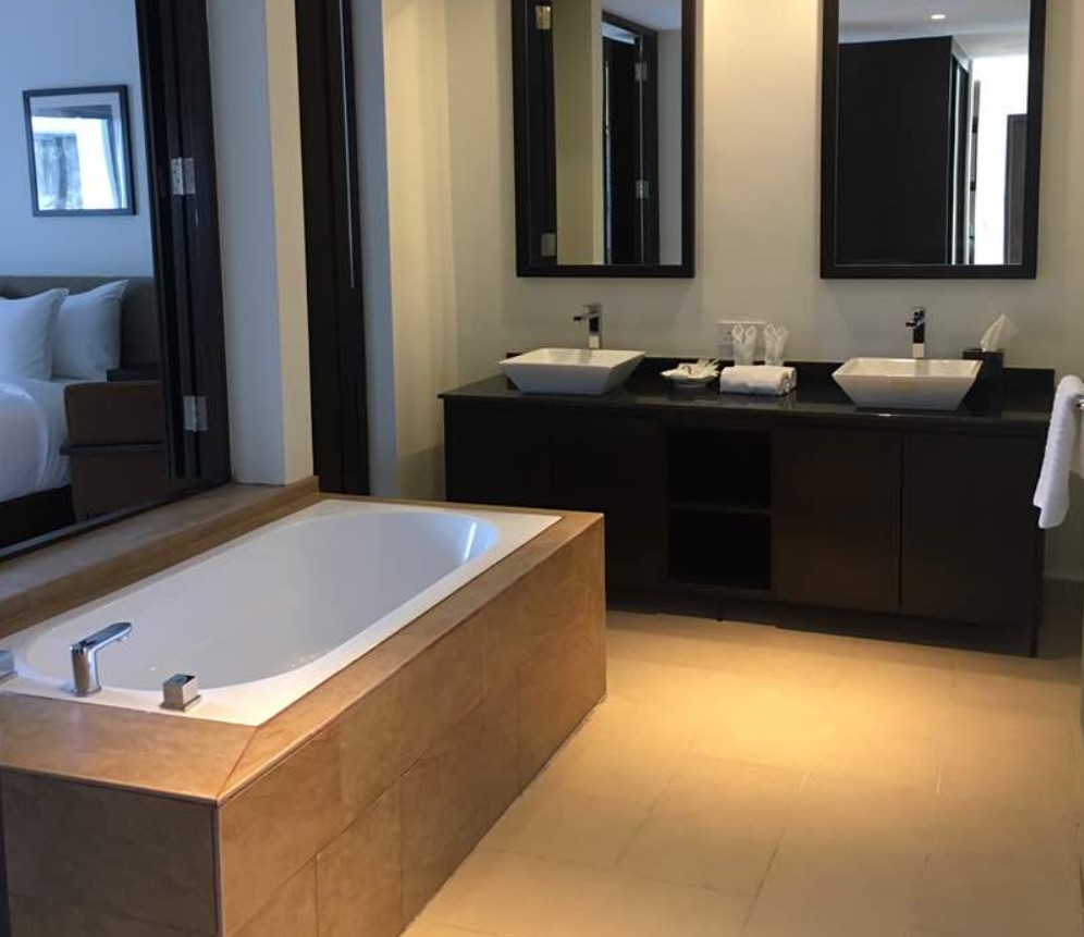 Family Suite Pool Wing 4