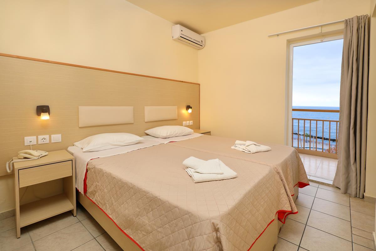 Double Room Sea View 1