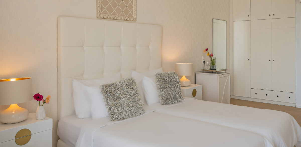 01-family-suite-grecotel-creta-palace-vacation-33325