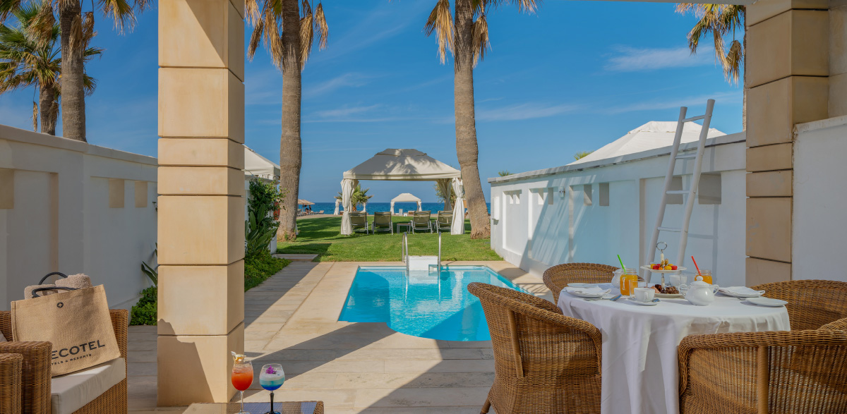 02-junior-suite-seafront-crete-island-33366