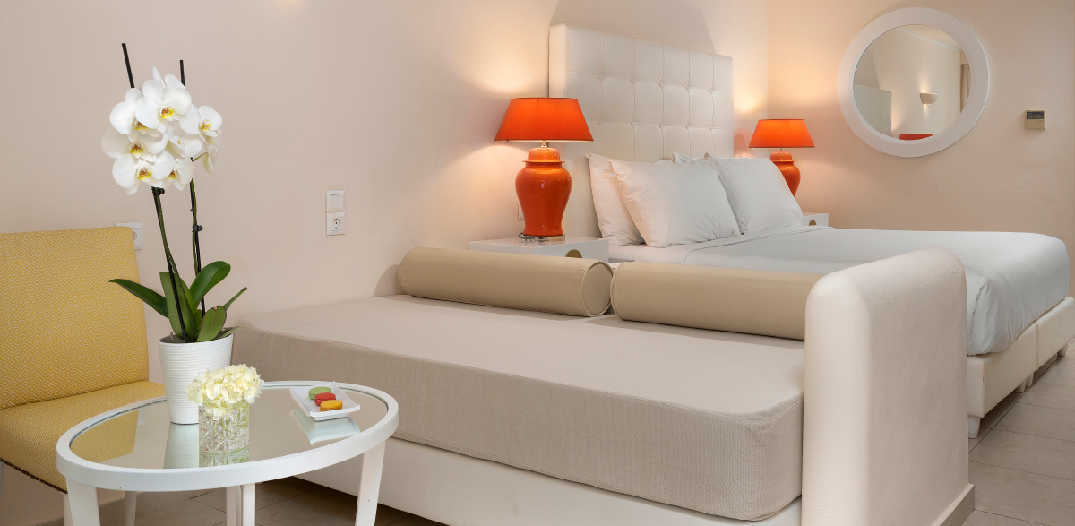 04-deluxe-family-bungalow-ground-floor-sleeping-quarters-38071