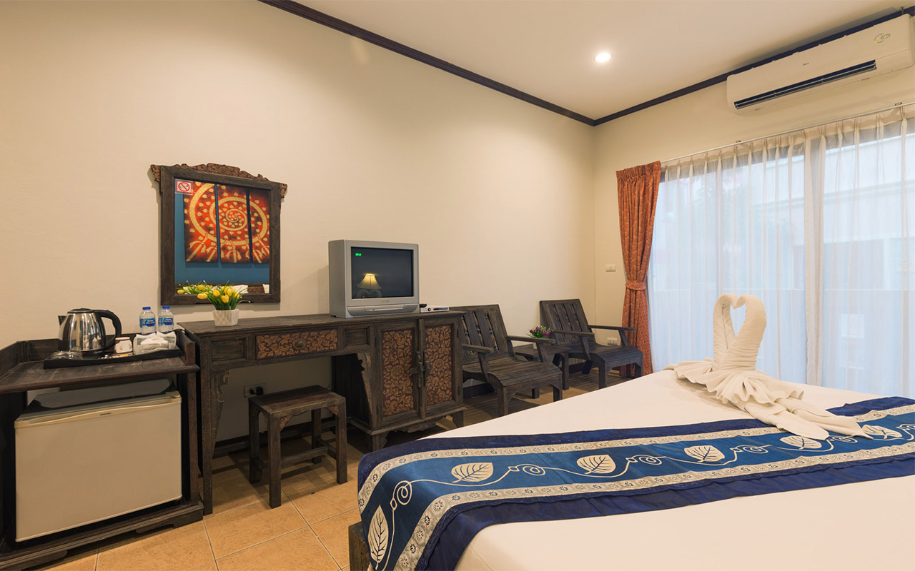 Deluxe room (1)
