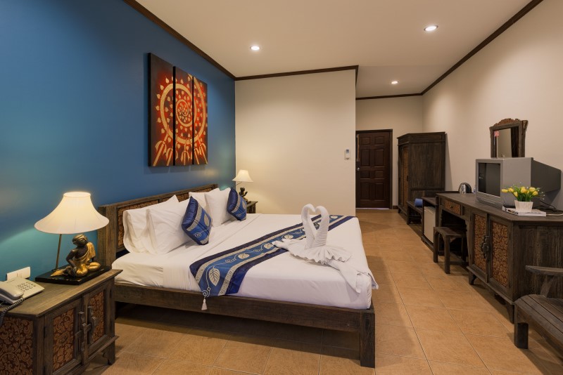 Deluxe room 4