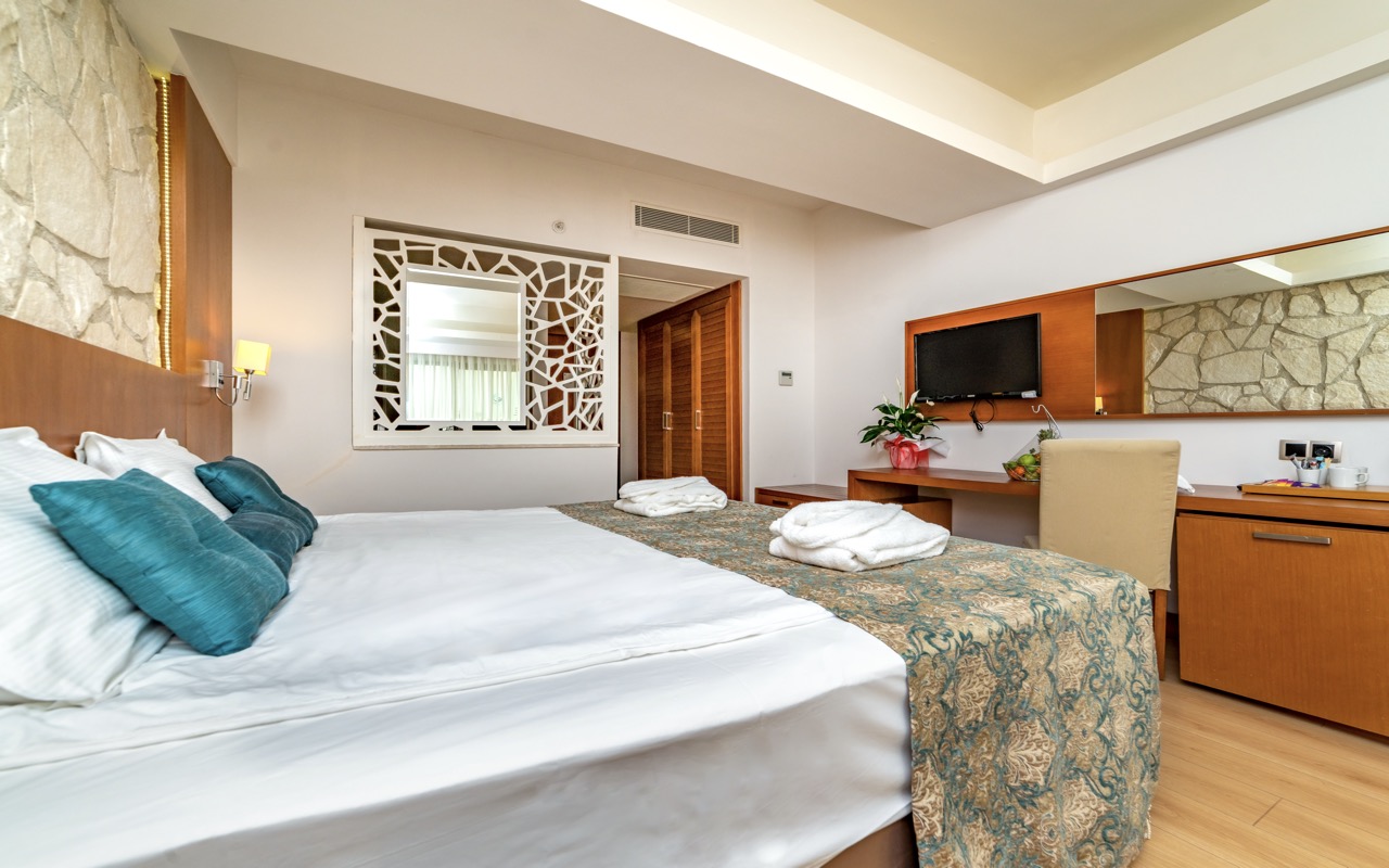 Standart Odalar _ Standart Rooms (Sea_Deniz - Land_Kara)