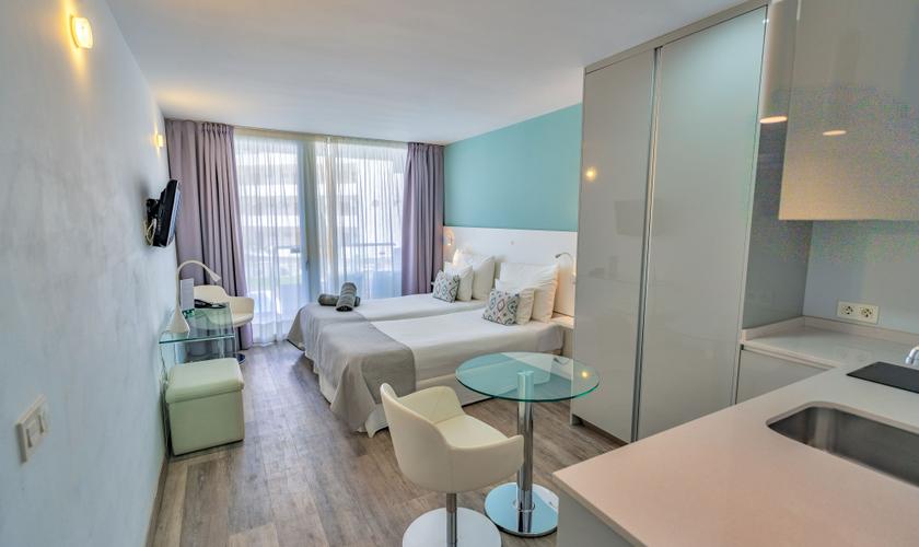 Junior_Suite_2_-_4000_n7yWiXQ
