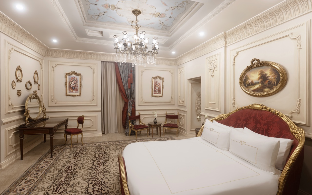 RMA_Salamlek_Palace_Royal_Suite_207_02